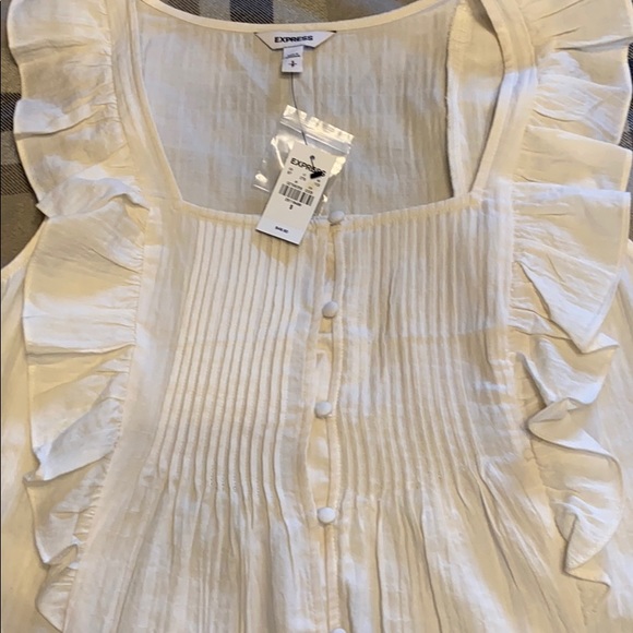 Express Square neck ruffle tank - Picture 3 of 4